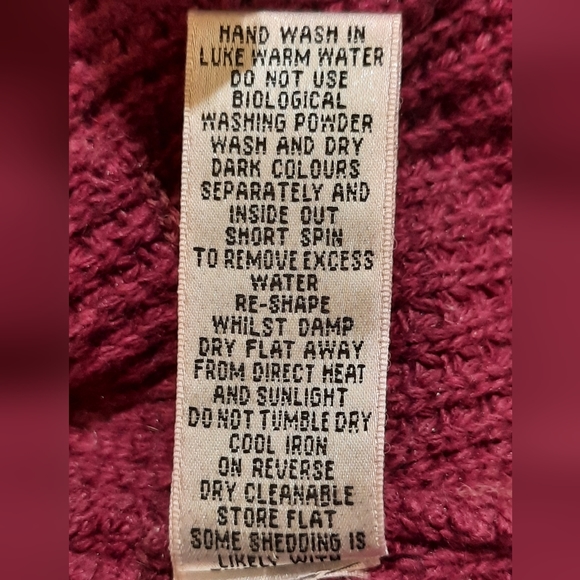 Boden Girls Purple Cashmere/Angora Blend Button Down Cardigan Sweater size 10 - Picture 11 of 12